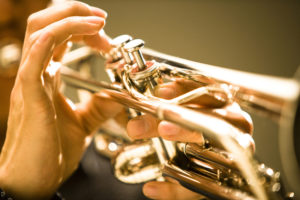 歯並びが管楽器の演奏に影響する?